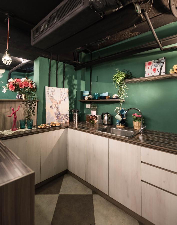 Hotel 在家行旅 中山館 Tajpej Zewnętrze zdjęcie